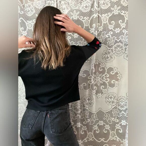 Vintage 80s CLIO Petites Black Silk Colorful Floral Embroidered Cardigan Sweater - Picture 12 of 14